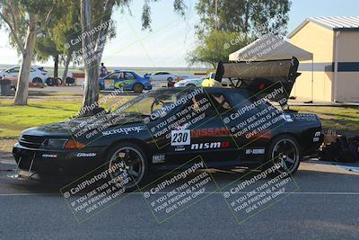 media/Jan-10-2026-Turn8 Trackdays (Sat) [[448b66da83]]/Around the Pits/